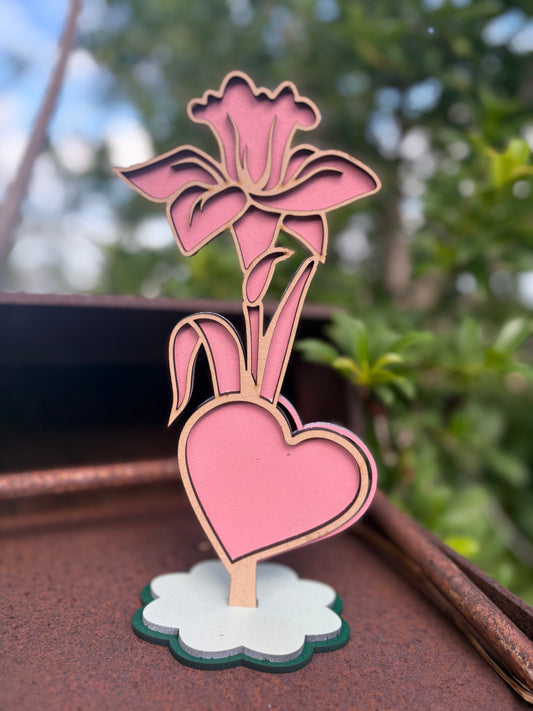 Everlasting Engraved Flower