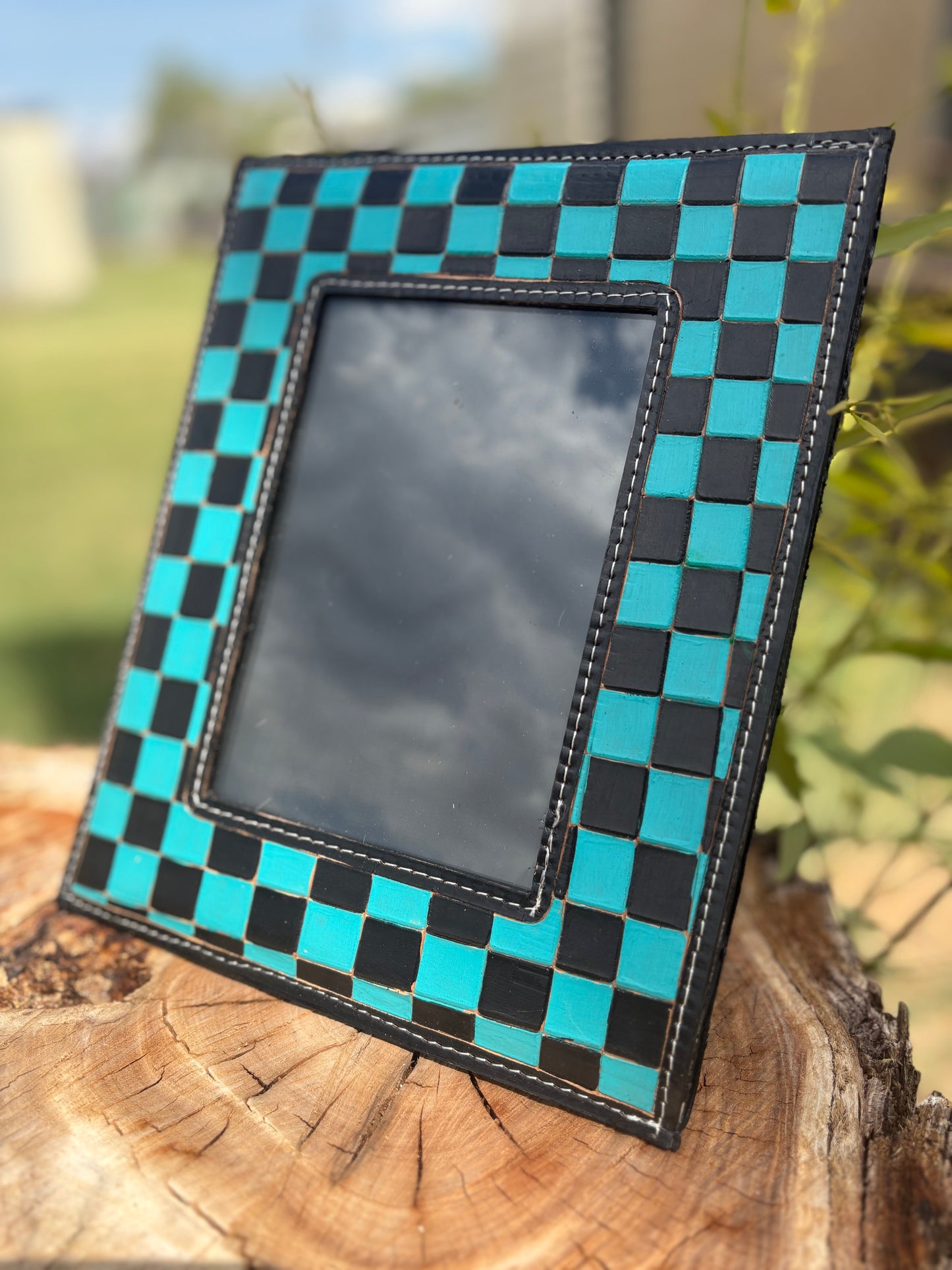 Tooled Leather Photo Frames – 4x6” Display