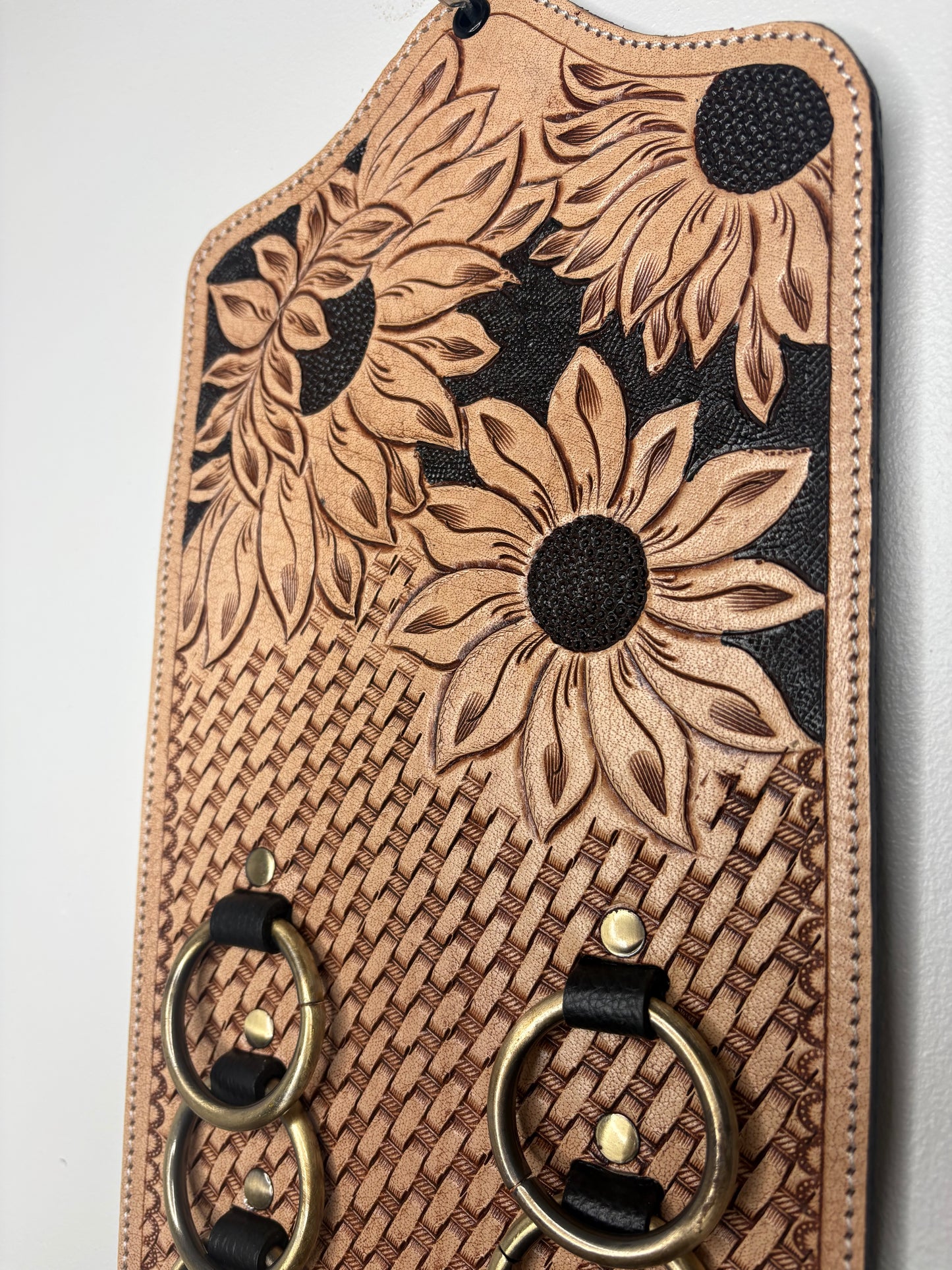 Midnight Sunflower Western 10-Ring Scarf Holder