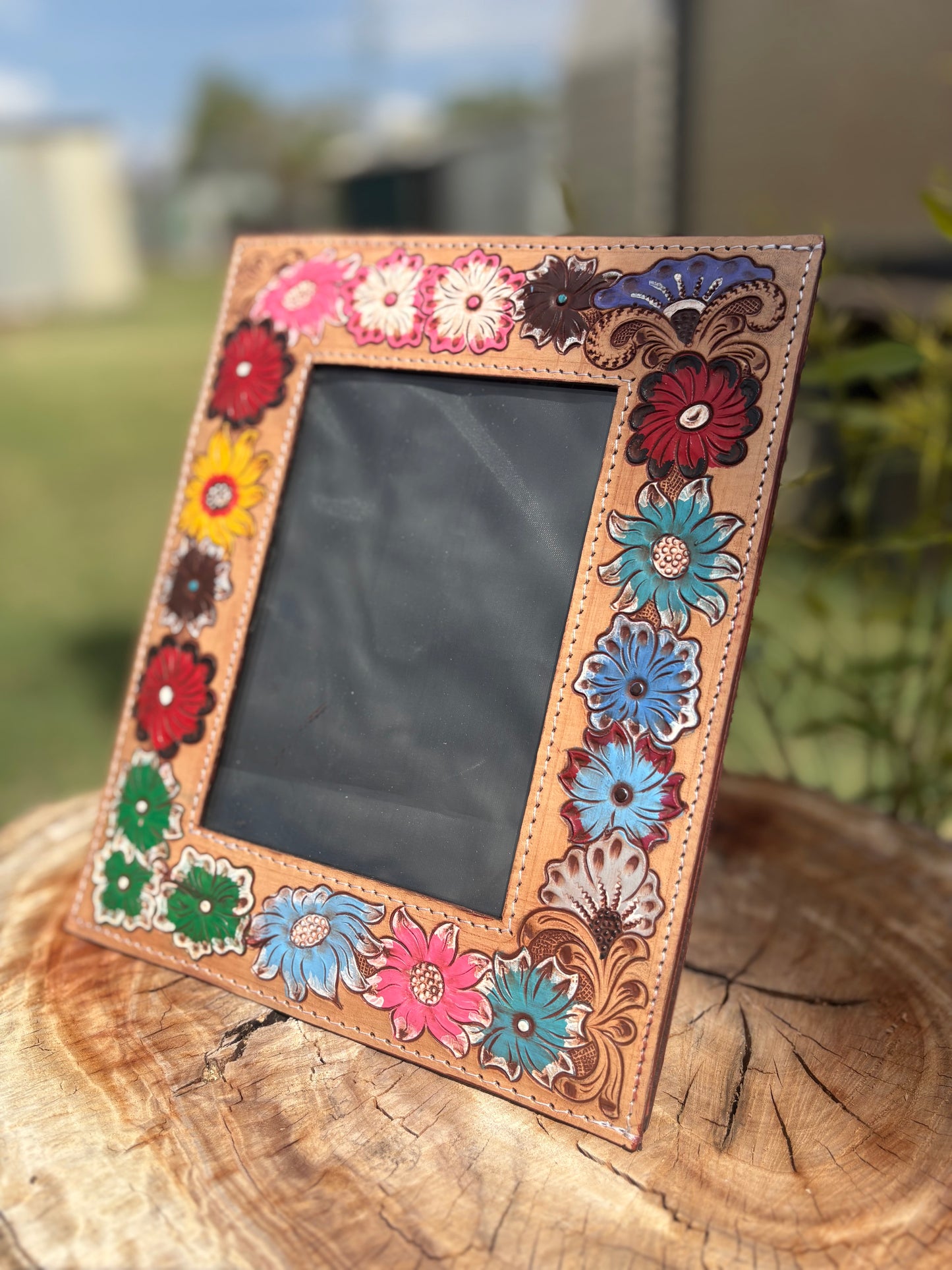 Tooled Leather Photo Frames – 4x6” Display