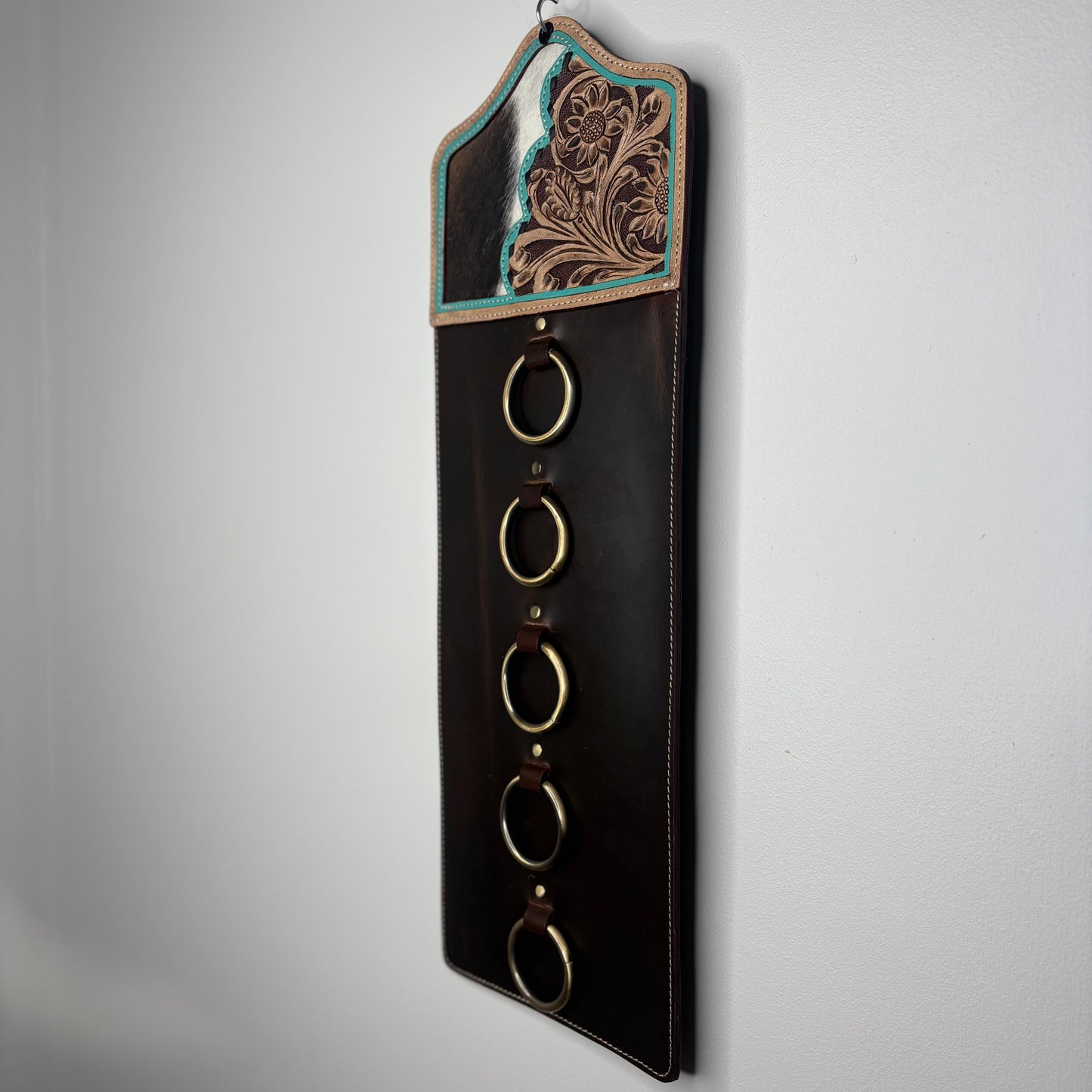Prairie Cowhide 5-Ring Scarf Holder