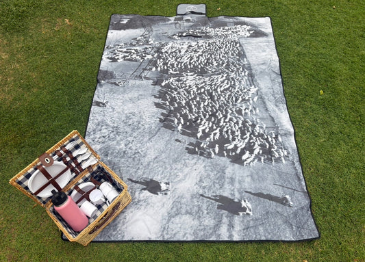 The BIG muster picnic rug