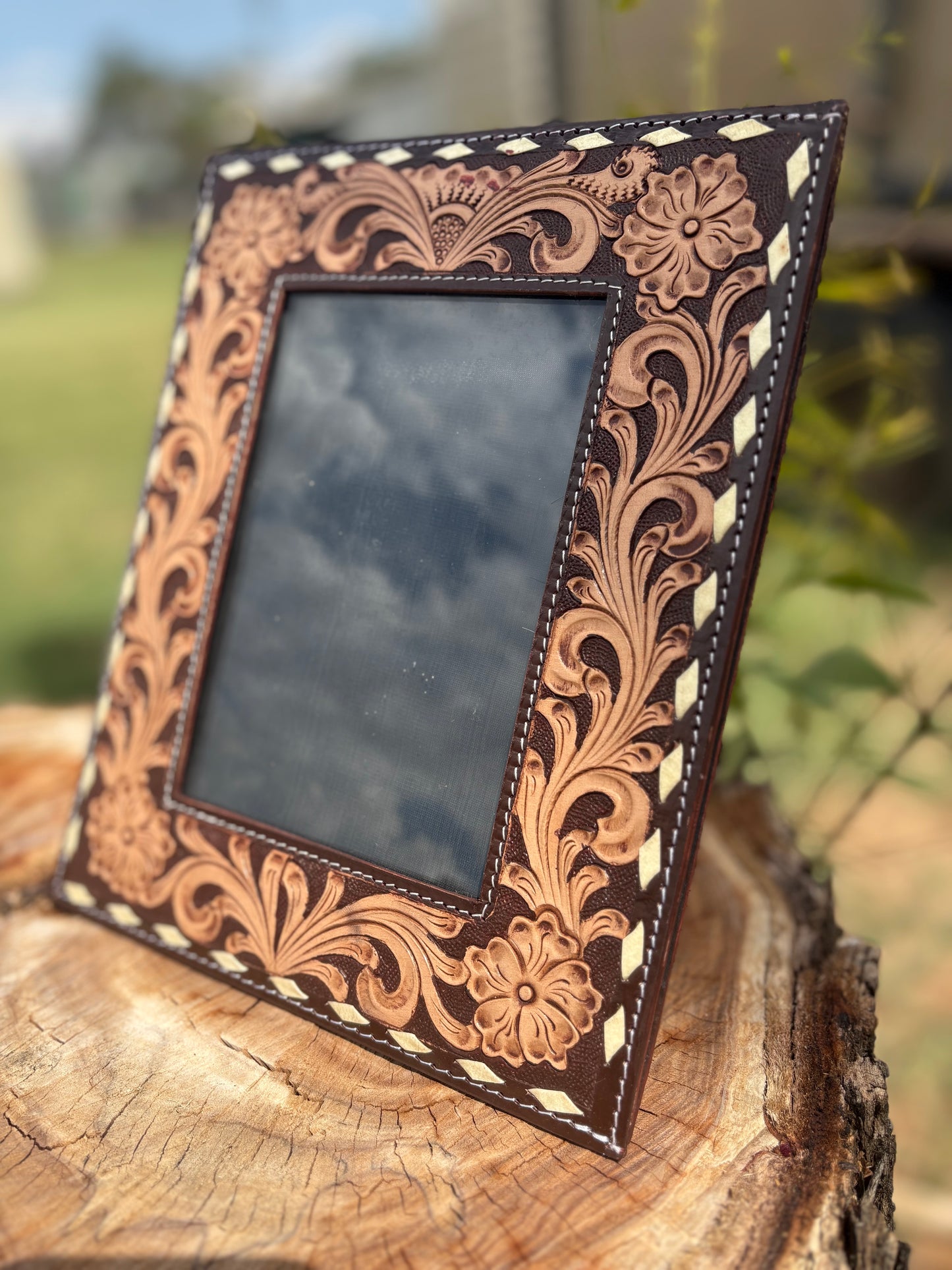 Tooled Leather Photo Frames – 4x6” Display