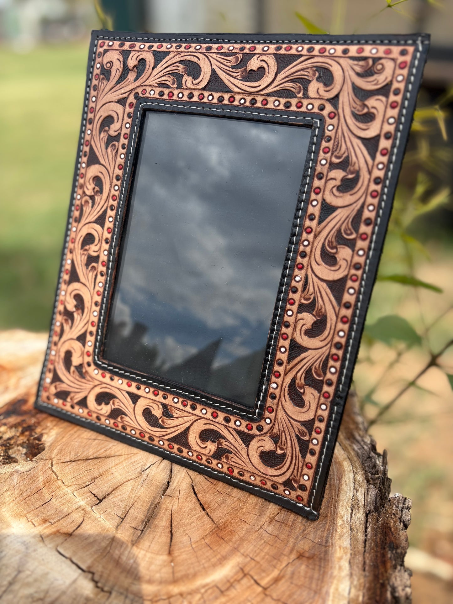 Tooled Leather Photo Frames – 4x6” Display