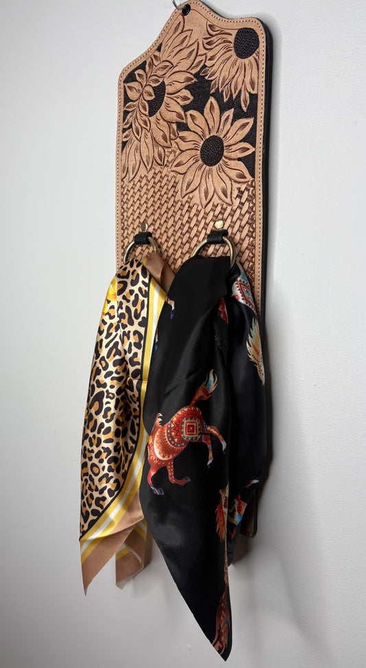 Midnight Sunflower Western 10-Ring Scarf Holder