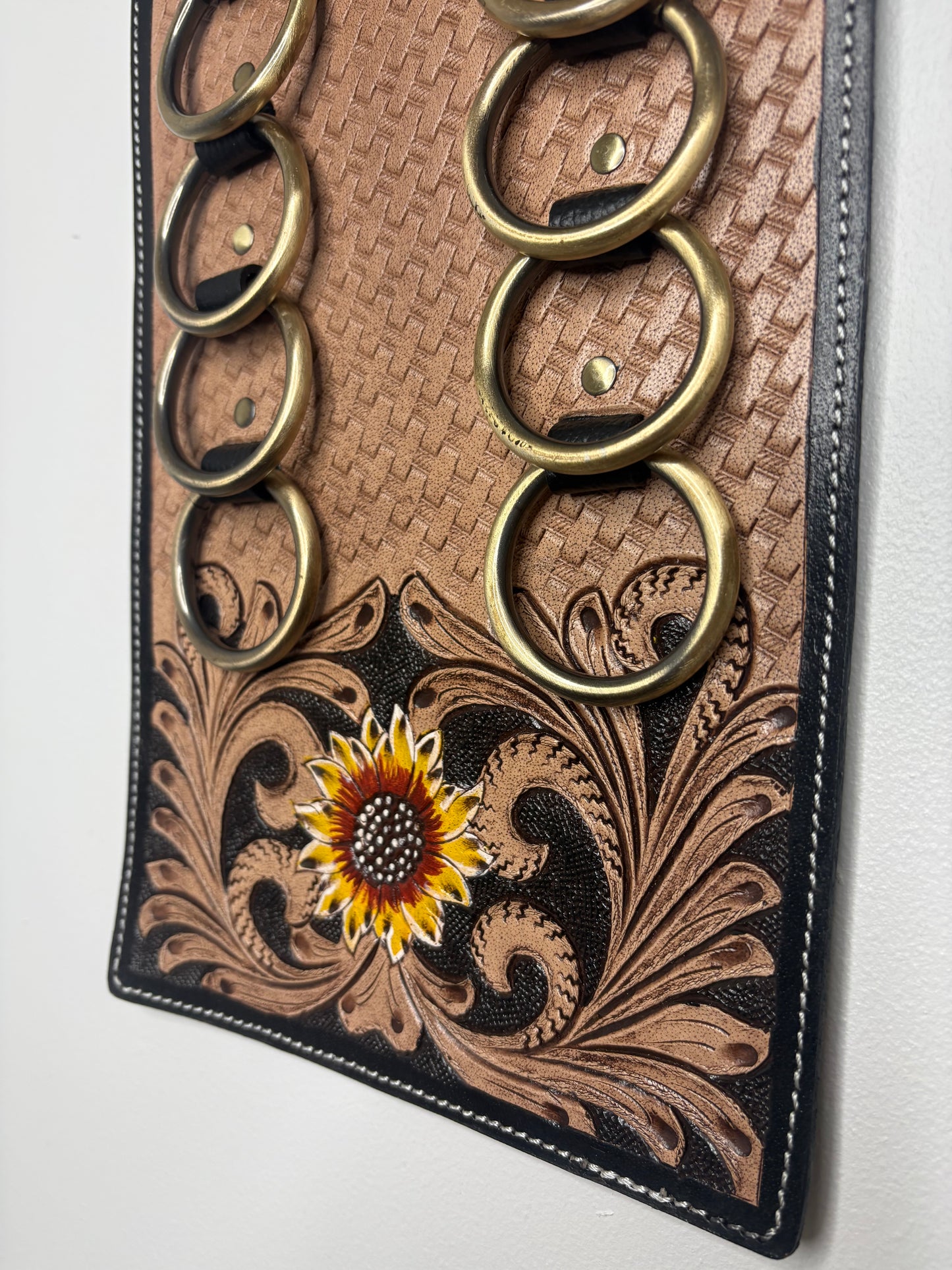 Sunflower Saddle - 10 Ring Scarf Holder