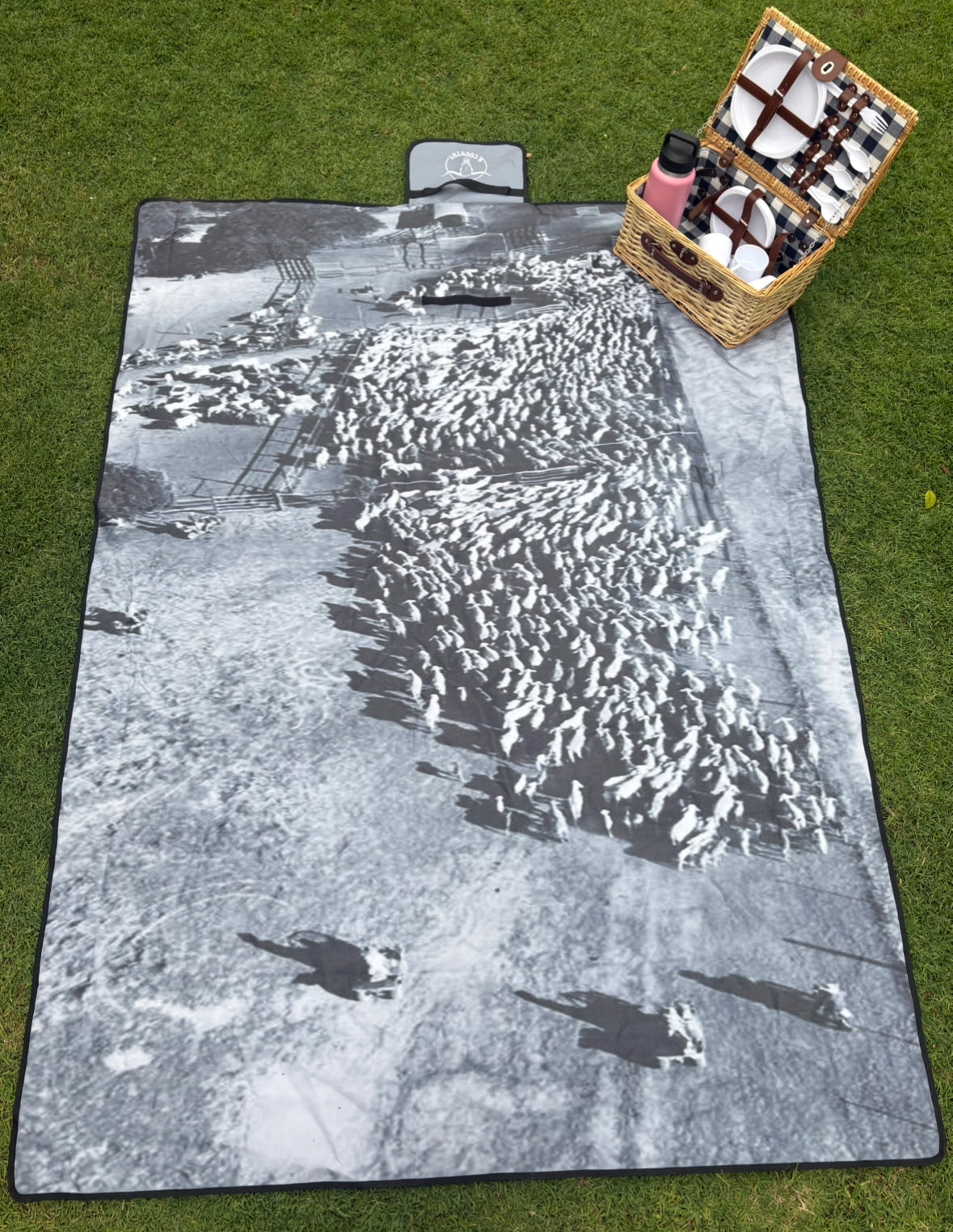 The BIG muster picnic rug