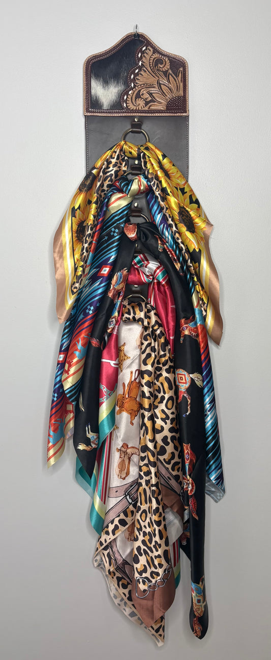 Prairie Cowhide 5-Ring Scarf Holder