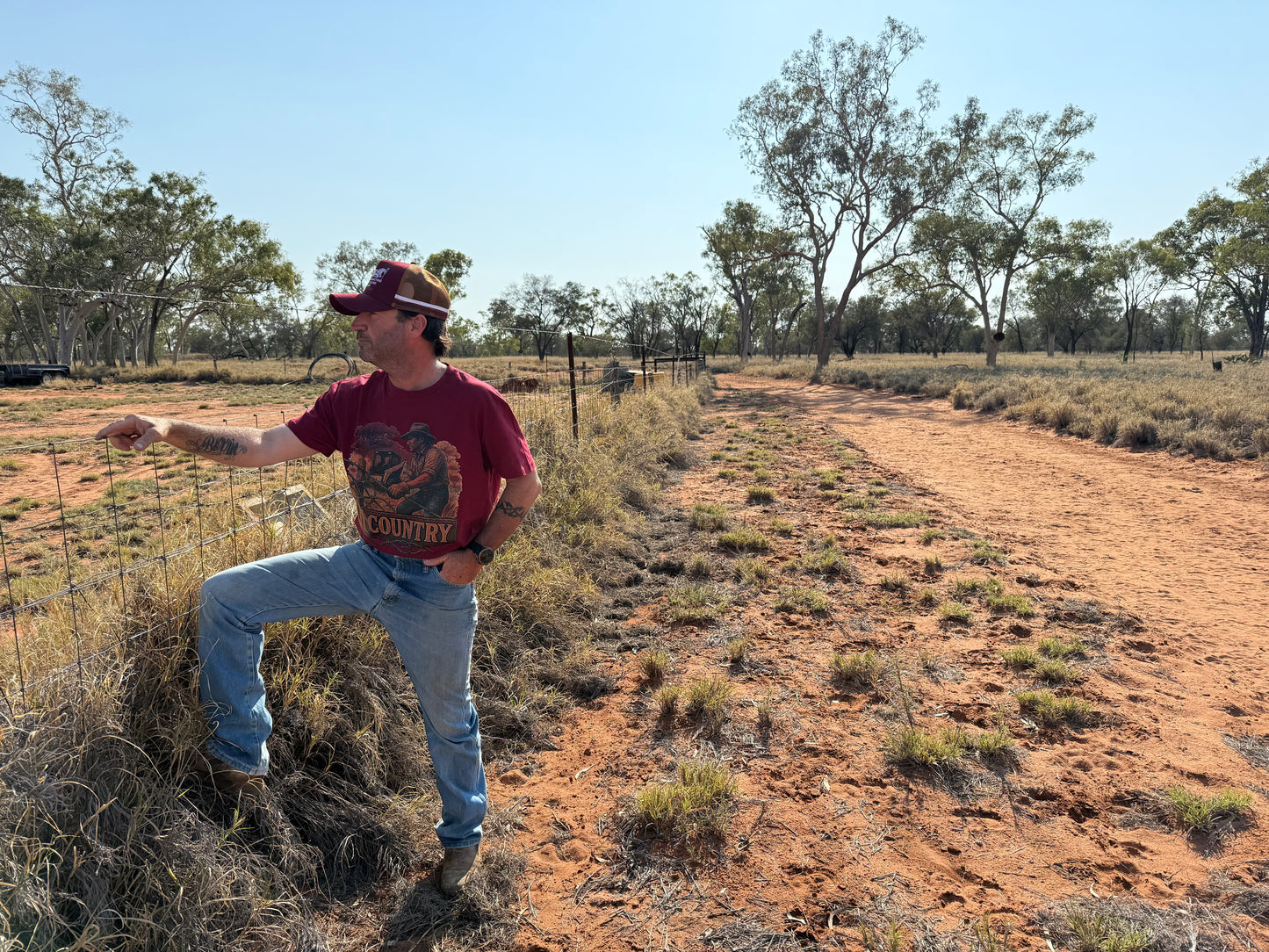Ode to the Fencer Tee